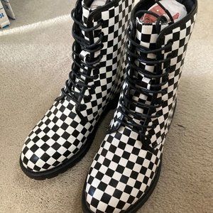 Checkered boots, size 7ON HOLD